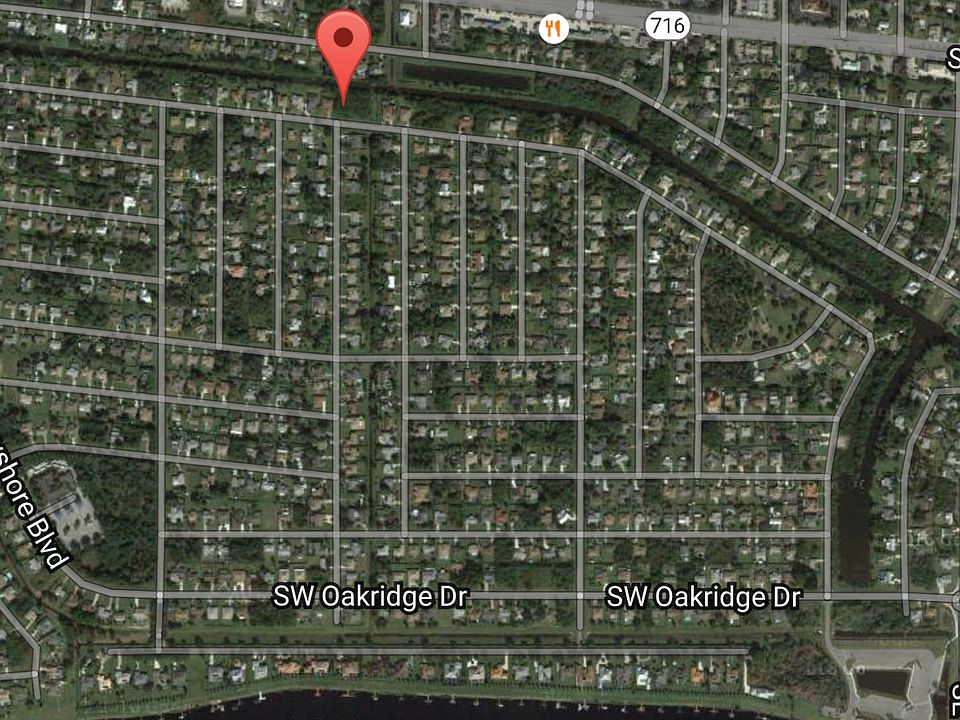 2nd image of 131 SW Glenwood Dr
