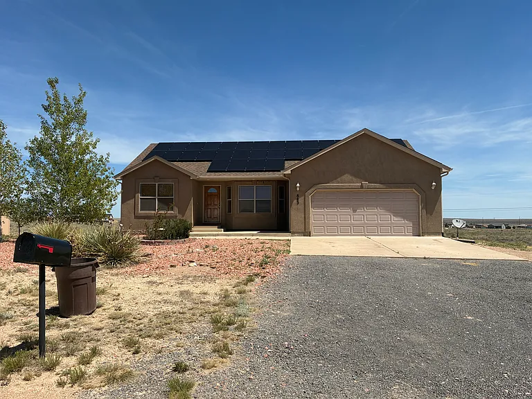 883 E Cholla Plz — Photo 1