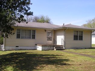 217 N Spurr St, Florence, AL 35630