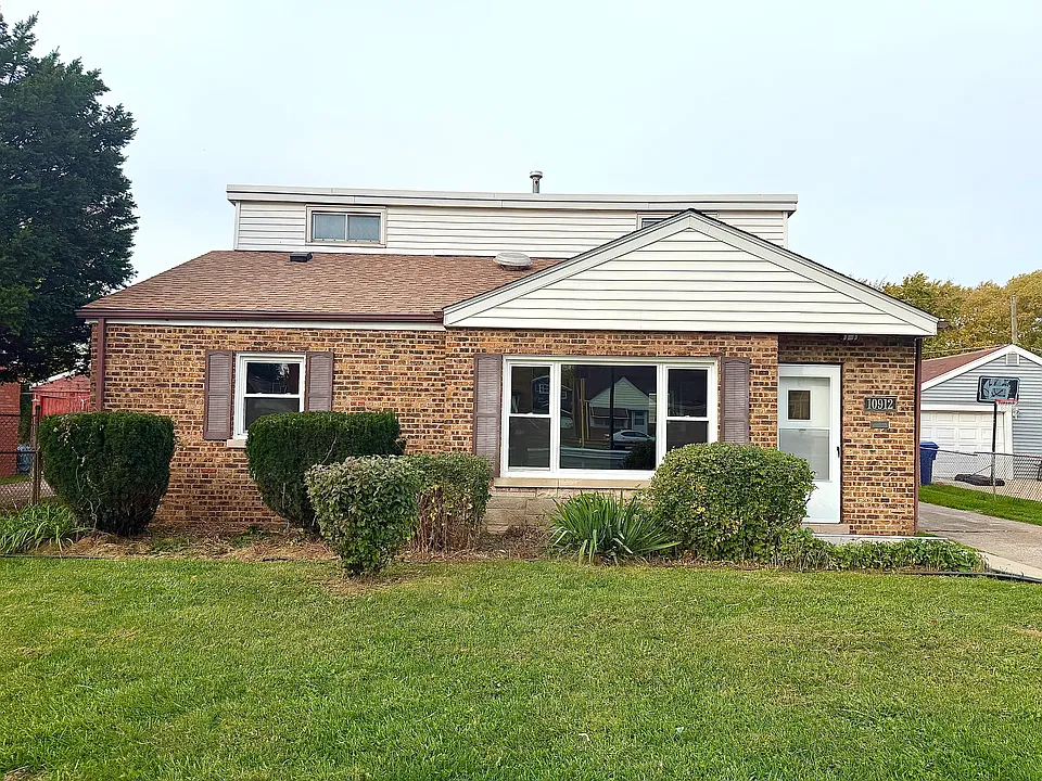10912 S Pulaski Rd