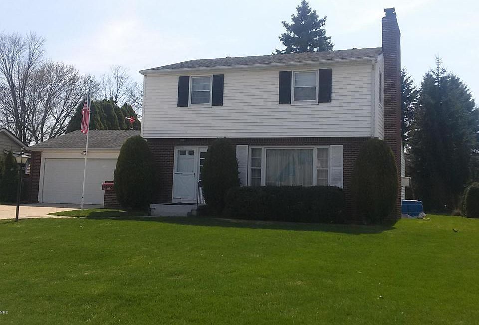 1st image of 1674 Millbank St SE
