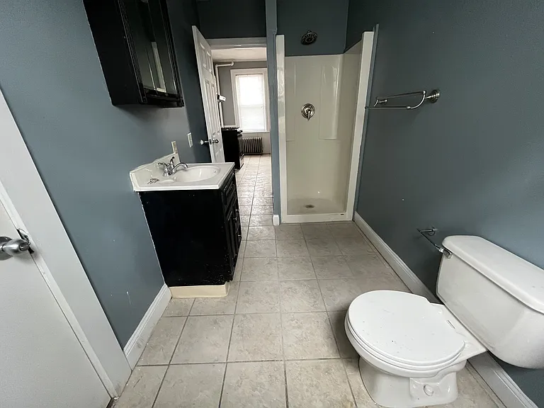 203 Howell St #1 — Photo 8