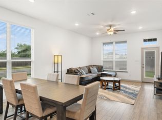 1968 Chief St, Bryan, TX 77807