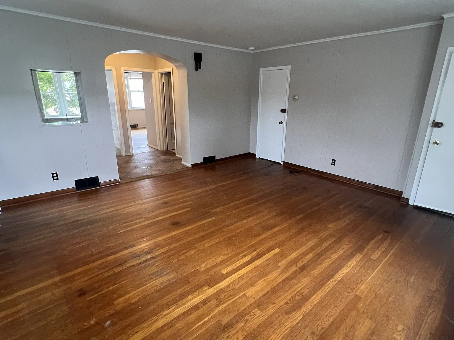 1 bed, 750 sqft, $1,150 — Photo 4