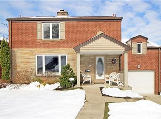 132 Seneca Dr, Pittsburgh, PA