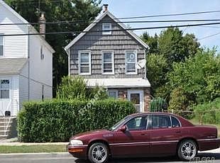 1st image of 21515 106th Ave