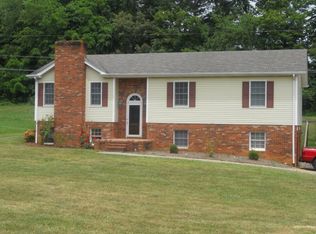 17721 Mahogany Dr, Abingdon, VA 24210