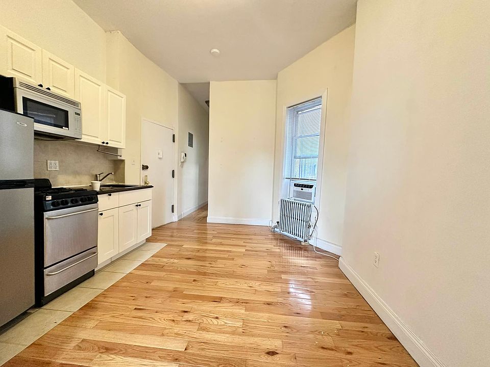 1st image of 414 E 74th St #6Z