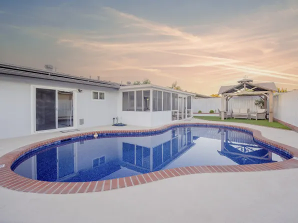 9339 Cadorette Ave, Santee, CA 92071