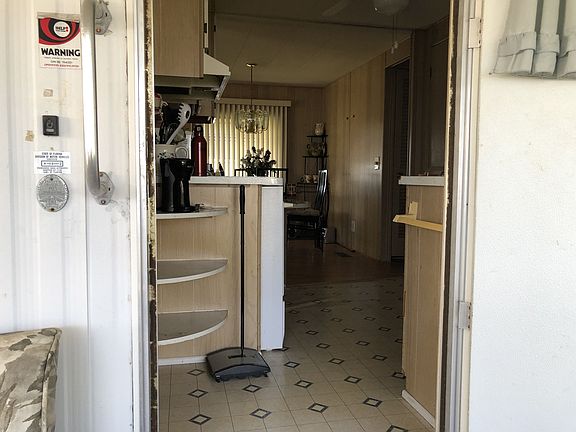 2nd image of 47 Kelly Dr
