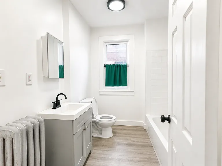 3276 Tuxedo St #2 — Photo 6