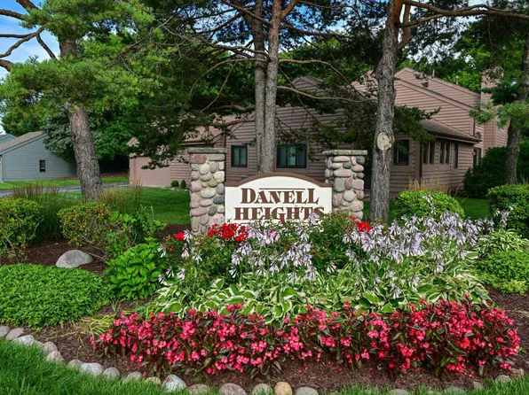 N81W13635 Golfway DRIVE #C, Menomonee Falls, WI 53051