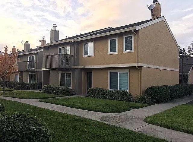 1st image of 3465 Sugarcreek Ct