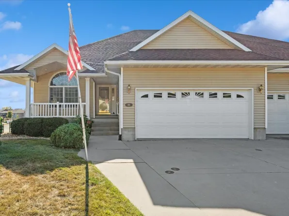 351 12th Ave SW, Mount Vernon, IA 52314