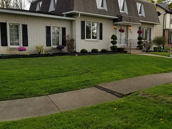 2nd image of 763 Thomas Fox Dr W