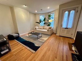 115 Warren Ave, Boston, MA
