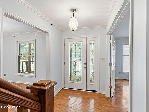 5th image of 519 Magnolia Ave