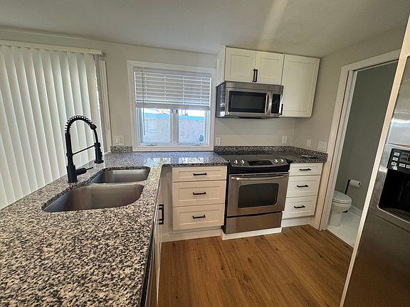 5th image of 3 Annanias Ave #B