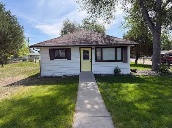 707 2nd Ave, Morrill, NE 69358