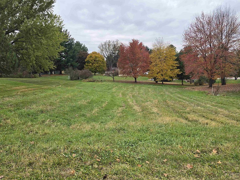 2nd image of 36 Plainview Rd