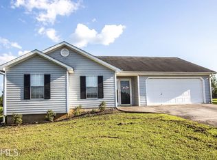 16 Taylor Dr, Cartersville, GA 30120