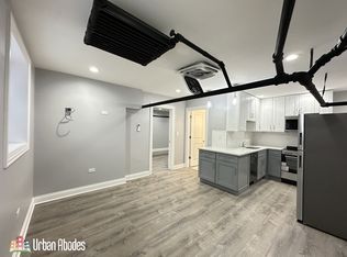 1224 W Rosemont Ave, Chicago, IL 60660