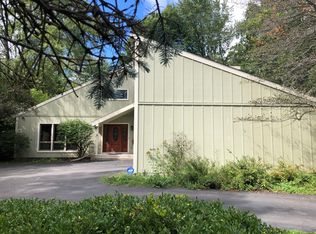 30 Acorn Ln, Highland Park, IL 60035