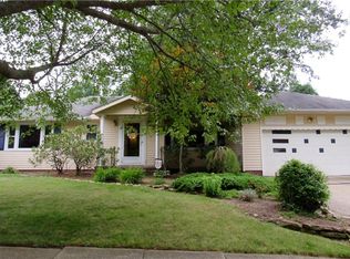 1184 Trentwood Dr, Akron, OH 44313