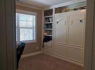 5th bedroom/Murphy bed