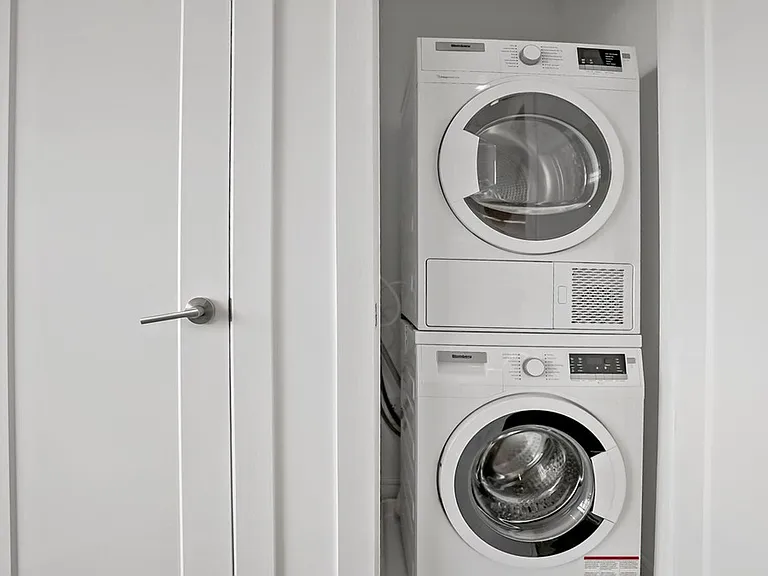 Washer/Dryer