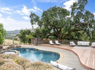 4754 Woodview Dr, Santa Rosa, CA 95405