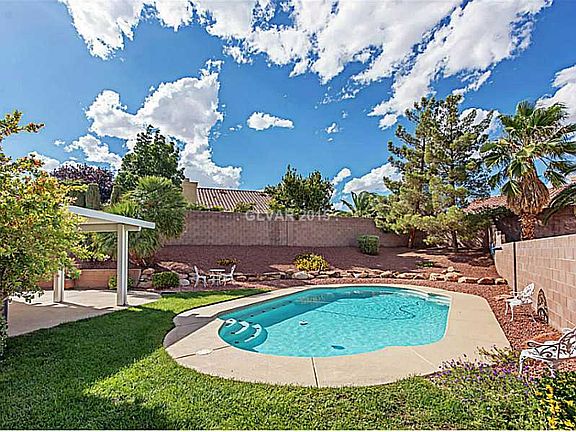 4th image of 4609 Plano Dr