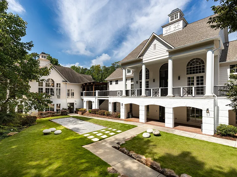 Wesley St. James Apartments at Sandy Springs — Photo 38