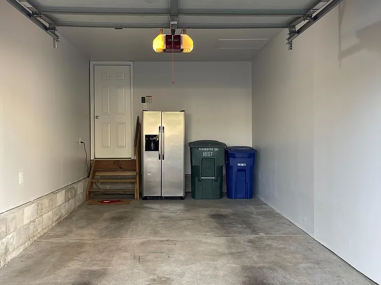 1697 Ridgebury Dr — Photo 28