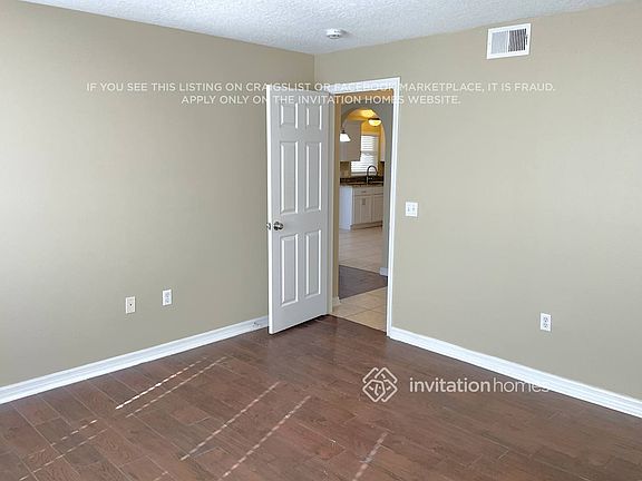 5th image of 1651 Corner Meadow Cir