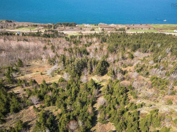 Highway 19, Creignish, NS B9A 1C8