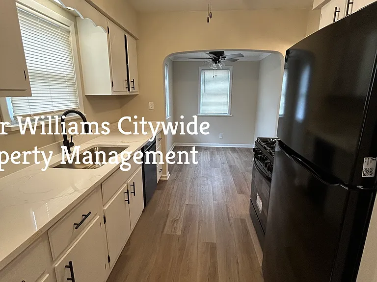 3280 W 130th St — Photo 9