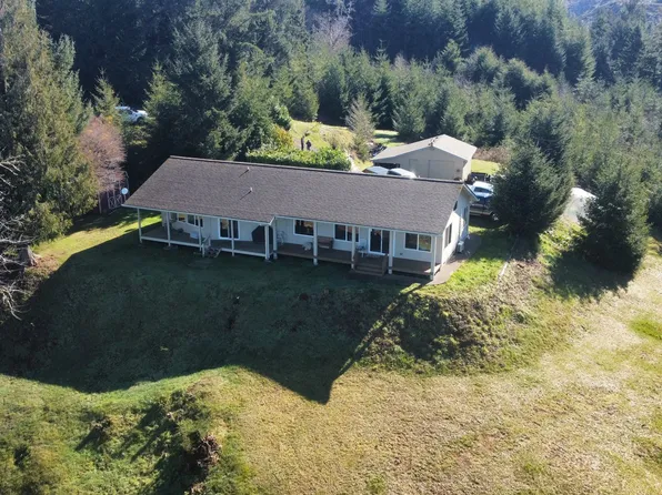 82554 Siltcoos Station Rd, Westlake, OR 97493