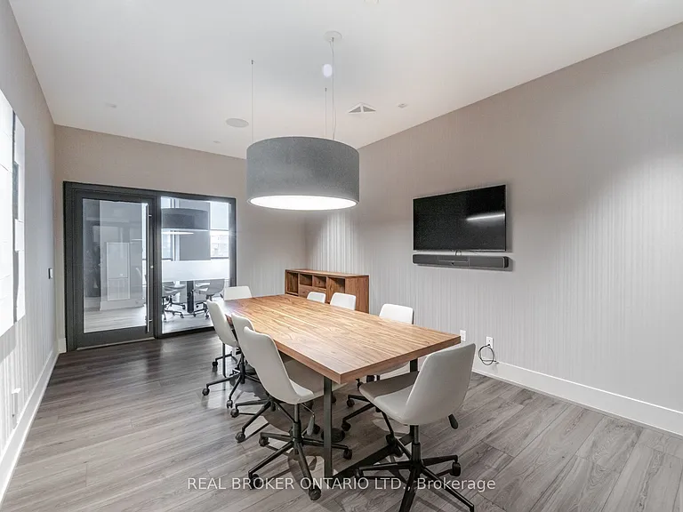 286 Main St #2602 — Photo 35