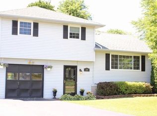 309 Gates Greece Townline Rd, Rochester, NY 14606