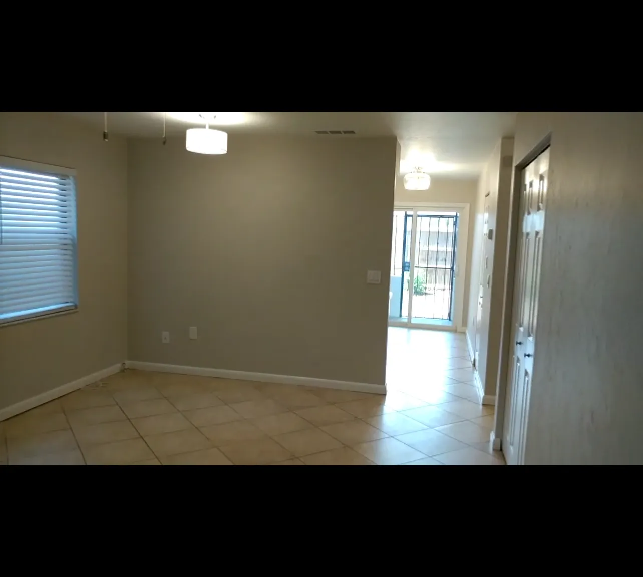 2 bed, 806 sqft, $1,295 — Photo 4