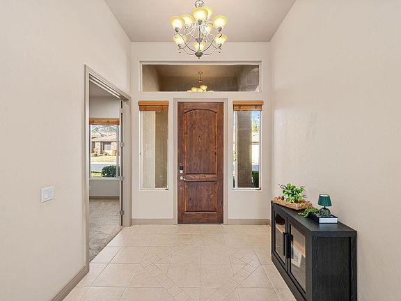 3rd image of 2263 W Sonoma Ln