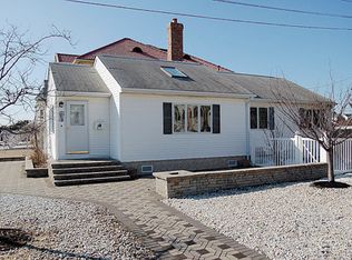 208 8th Ave, Seaside Heights, NJ 08751