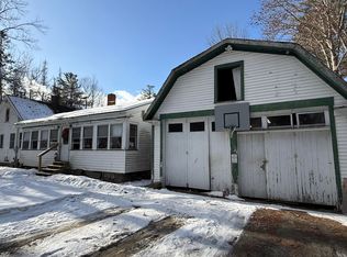 534 Blaine Ave, Abbot, ME 04406