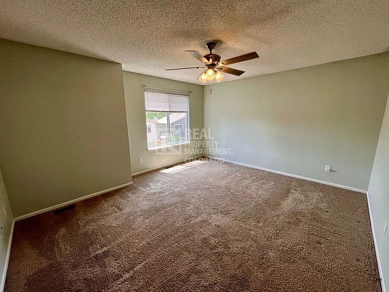 5934 Fossil Dr — Photo 6