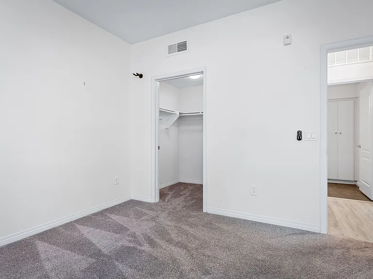 3957 30th St #211 — Photo 19