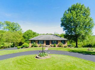 410 Wildflower Dr, Campbellsville, KY 42718