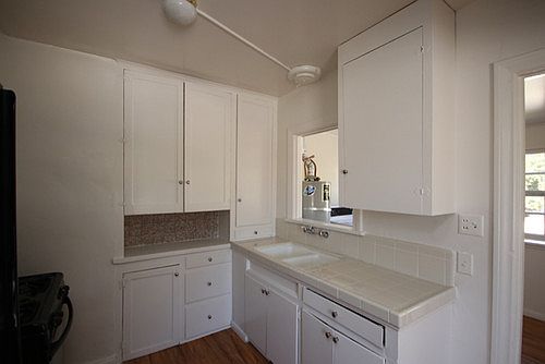 5th image of 1134 Beech St #A