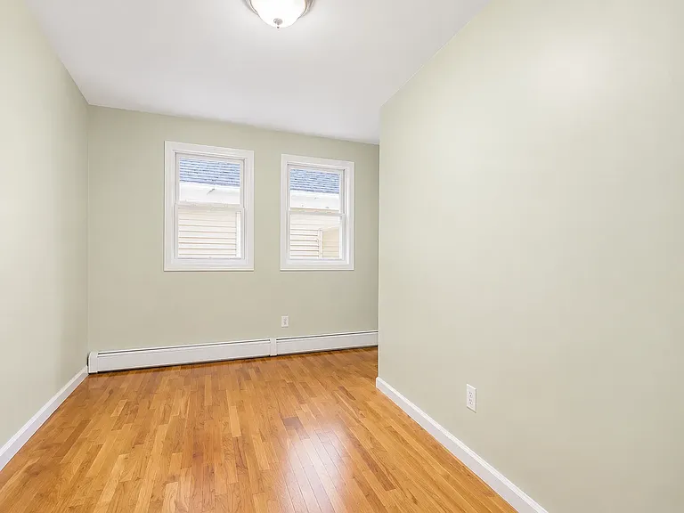 406 S 15th St #5C — Photo 5