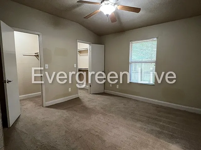 111 Barnsbury Ct — Photo 13